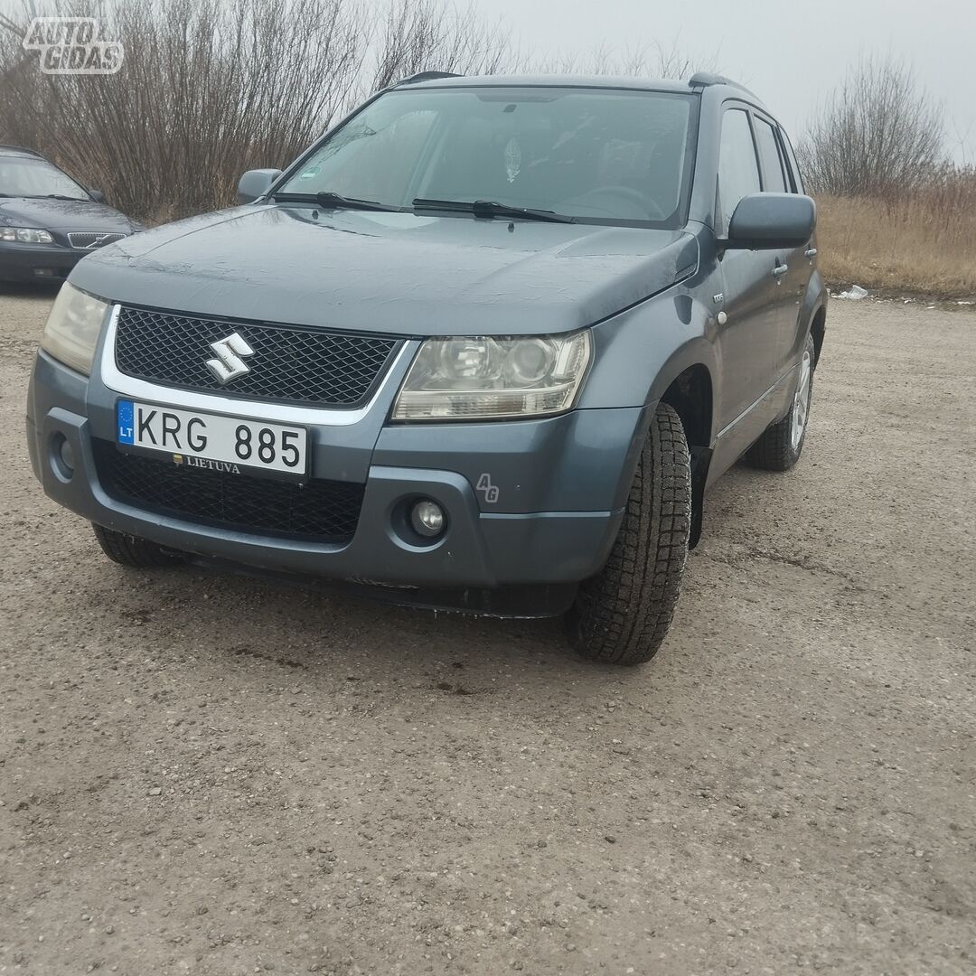 Suzuki Grand Vitara 2007 г Внедорожник / Кроссовер