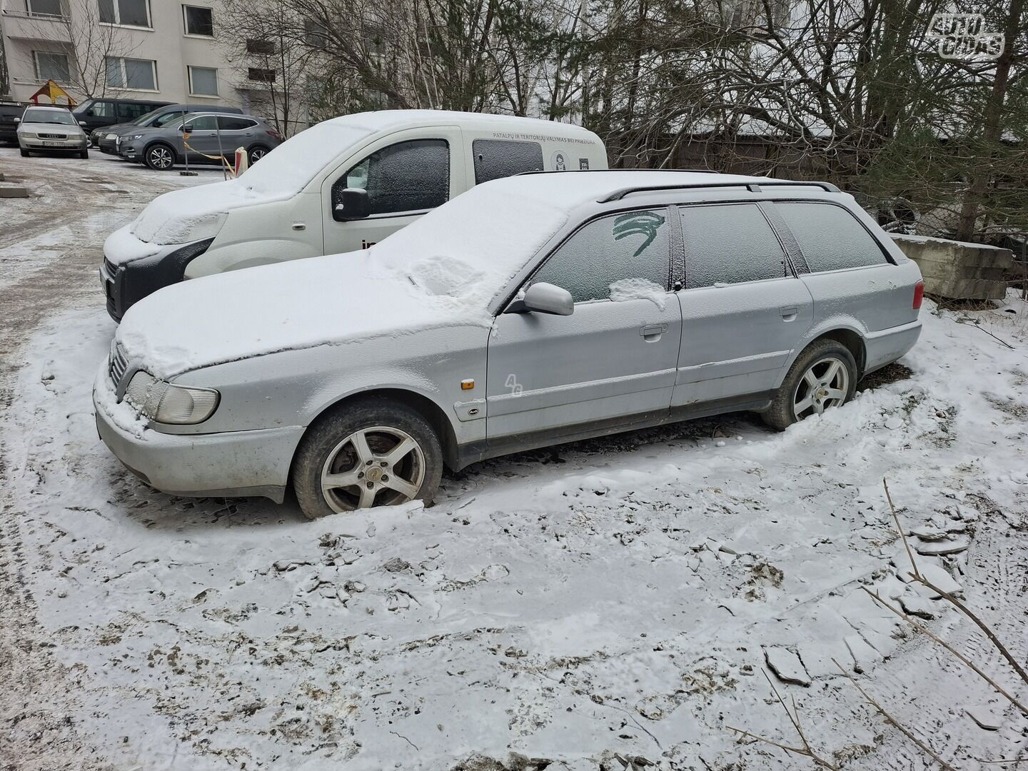 Audi A6 1995 m Universalas