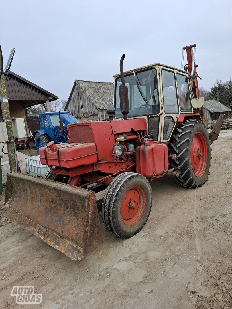 JUMZ 1990 y Excavator