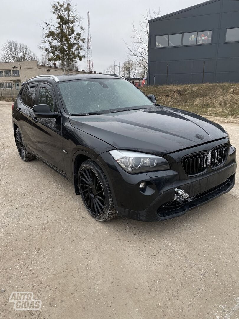 Bmw X1 2011 m Visureigis / Krosoveris