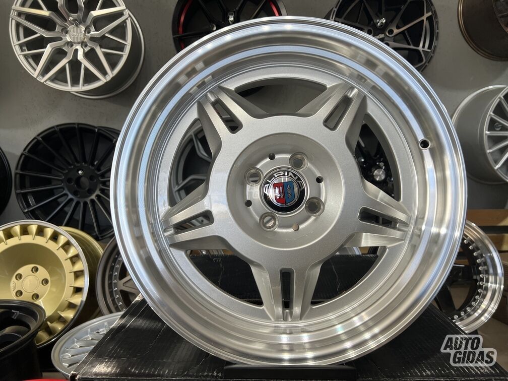 Autowheels Alpina Spyder E30 JDM Silver lengvojo lydinio R17 ratlankiai