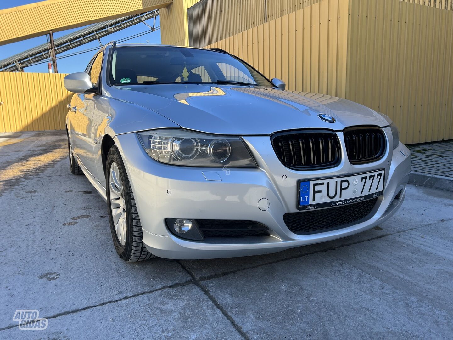 Bmw 320 2011 г Универсал