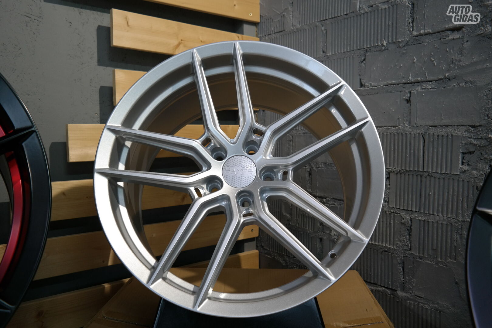 Autowheels Haxer HX037 8.5J-10J BMW lengvojo lydinio R20 ratlankiai