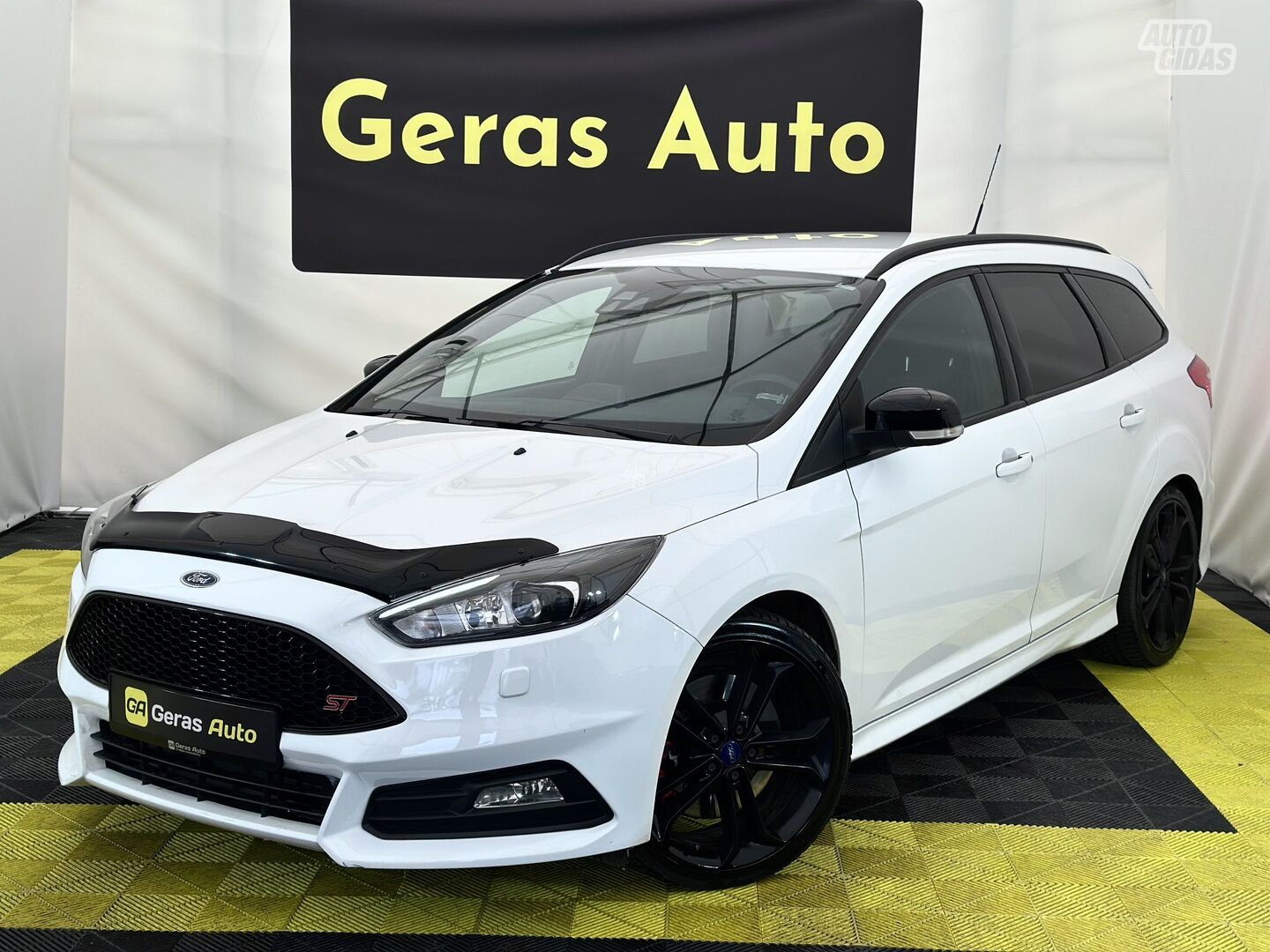 Ford Focus ST 2016 m Universalas