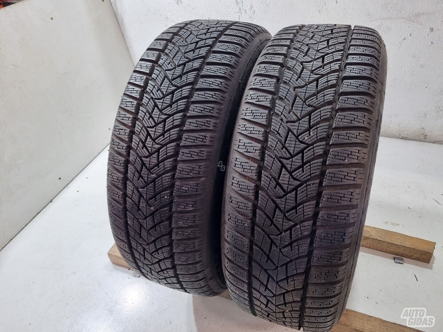 Dunlop 8-9mm R17 winter tyres passanger car