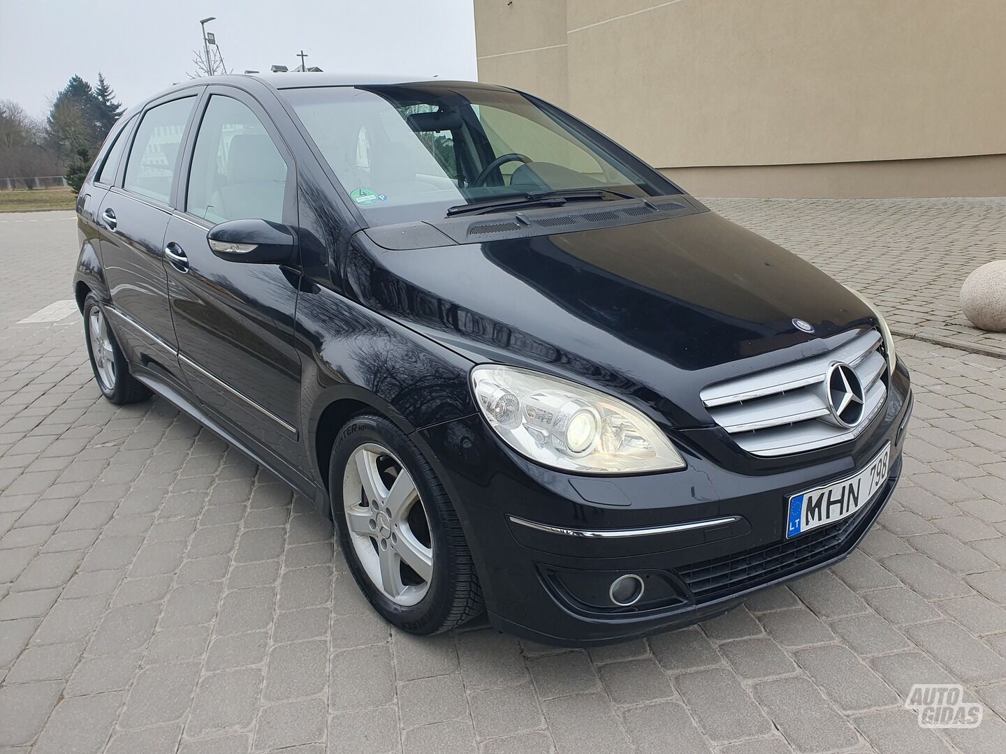 Mercedes-Benz B 200 2005 г Хэтчбек