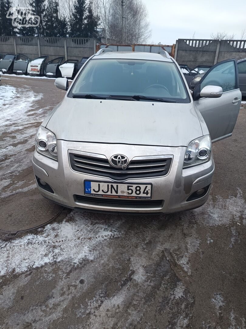 Toyota Avensis 2007 m dalys