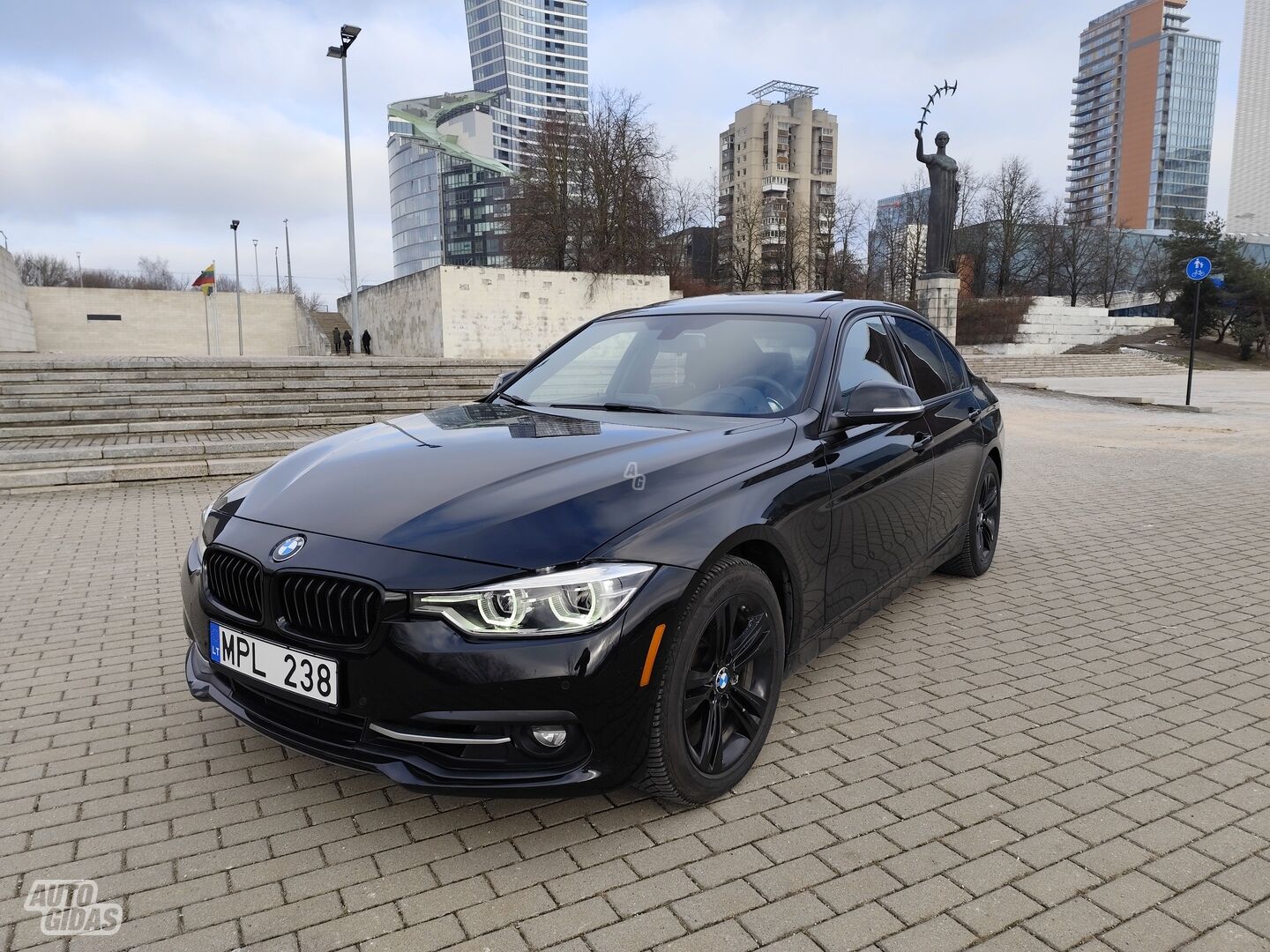 Bmw 328 2016 y Sedan