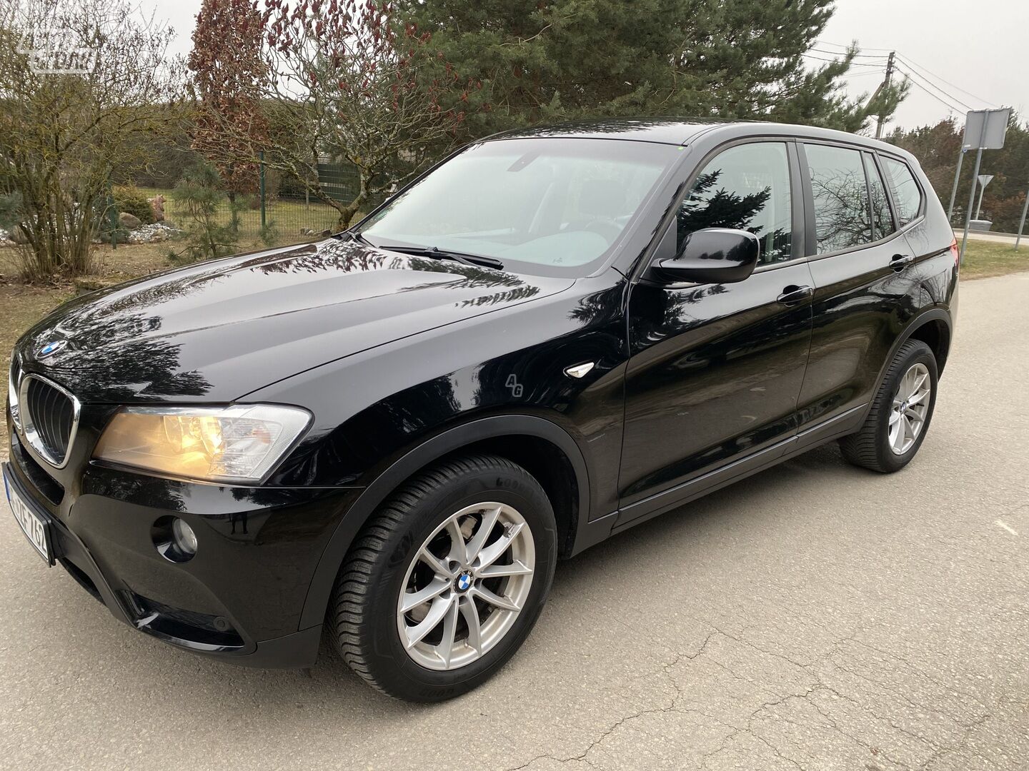 Bmw X3 2011 г Внедорожник / Кроссовер