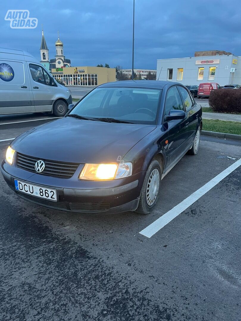 Volkswagen Passat 1997 y Sedan