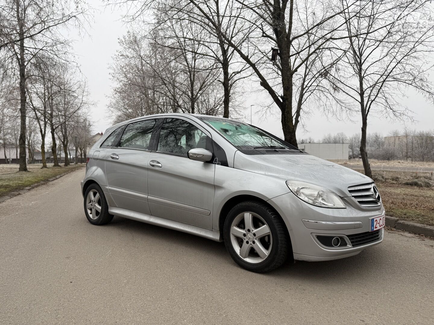 Mercedes-Benz B 180 2006 y Hatchback