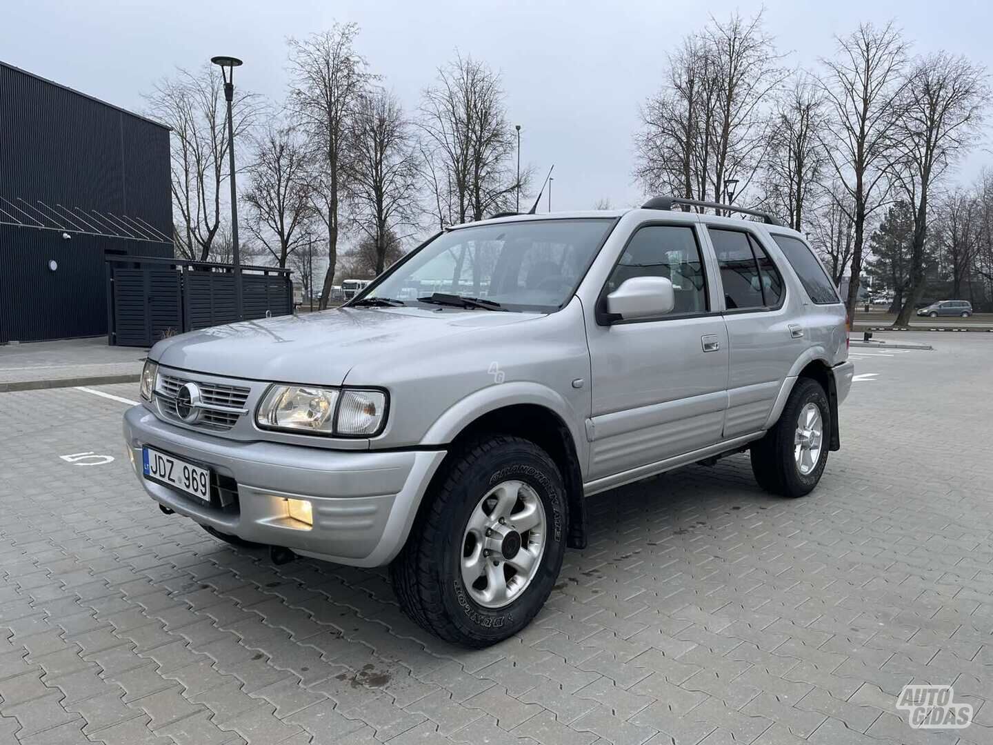 Opel Frontera 2003 y Off-road / Crossover