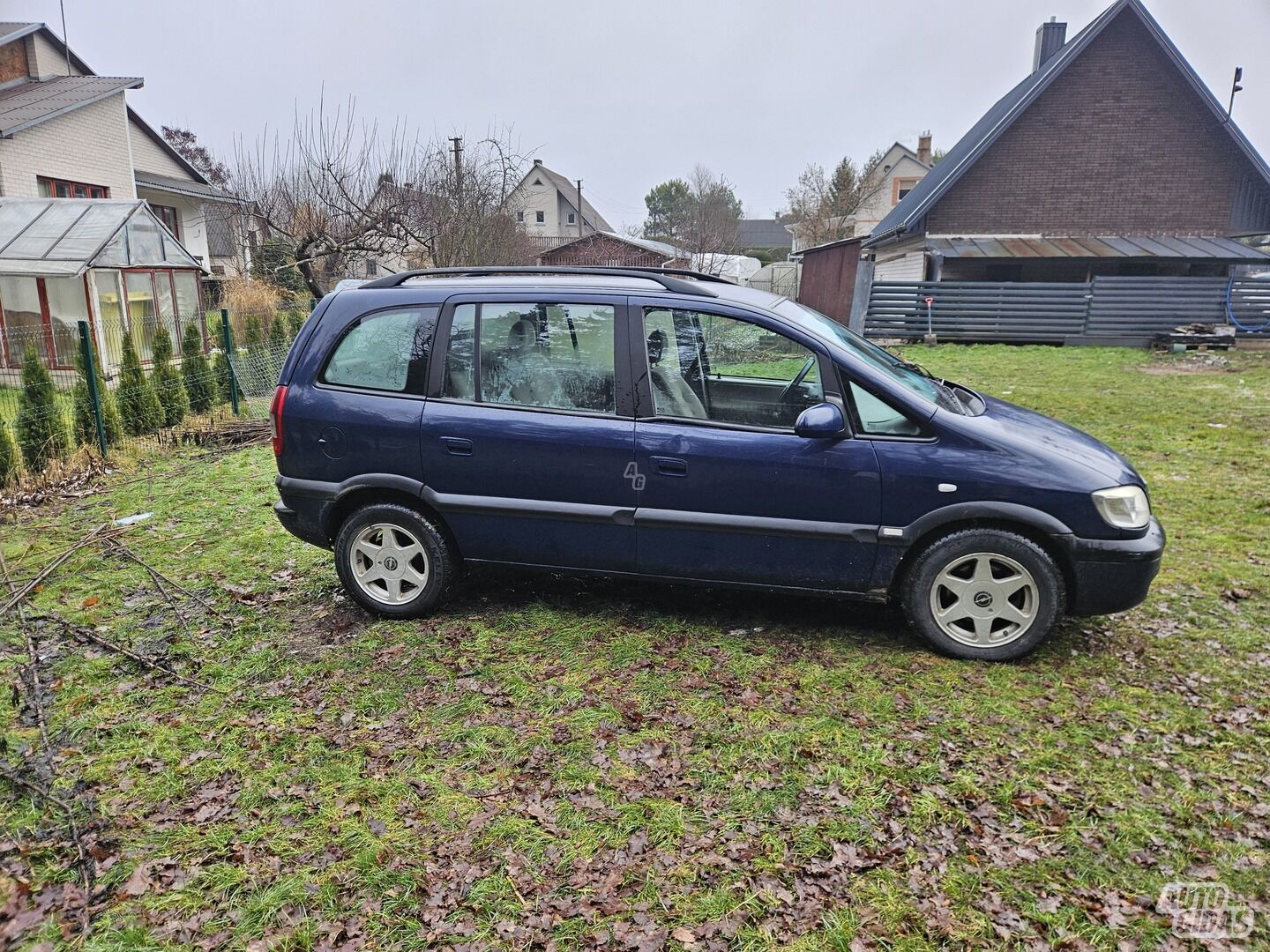 Opel Zafira 2004 m Vienatūris