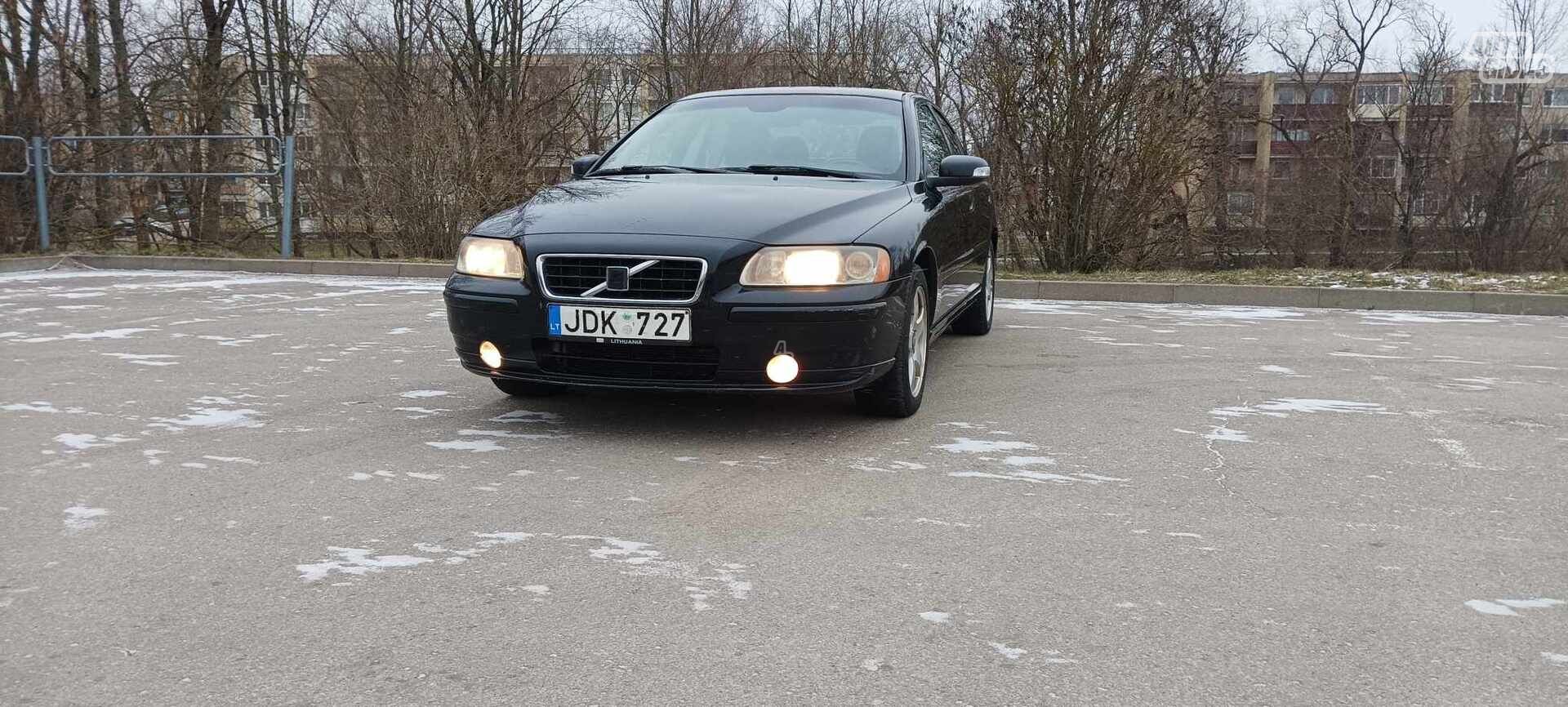 Volvo S60 2008 г Седан