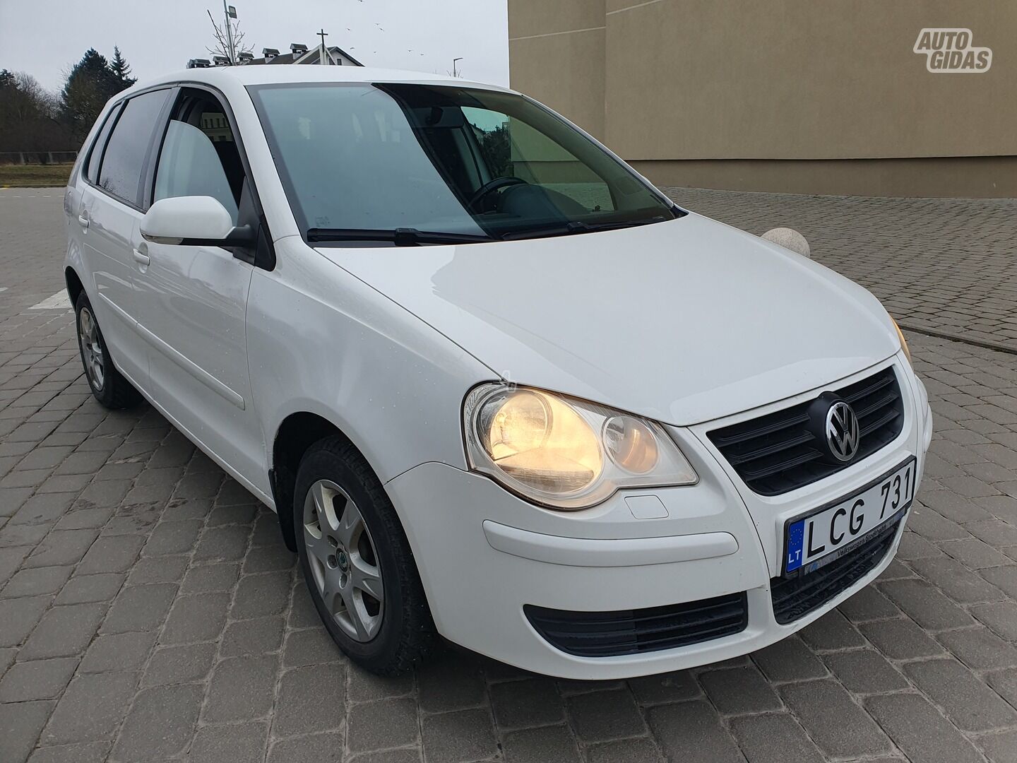 Volkswagen Polo 2008 г Хэтчбек