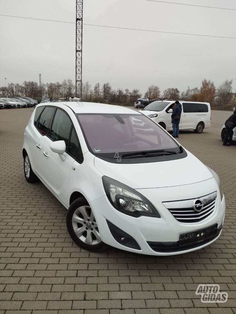 Opel Meriva 2011 m Vienatūris