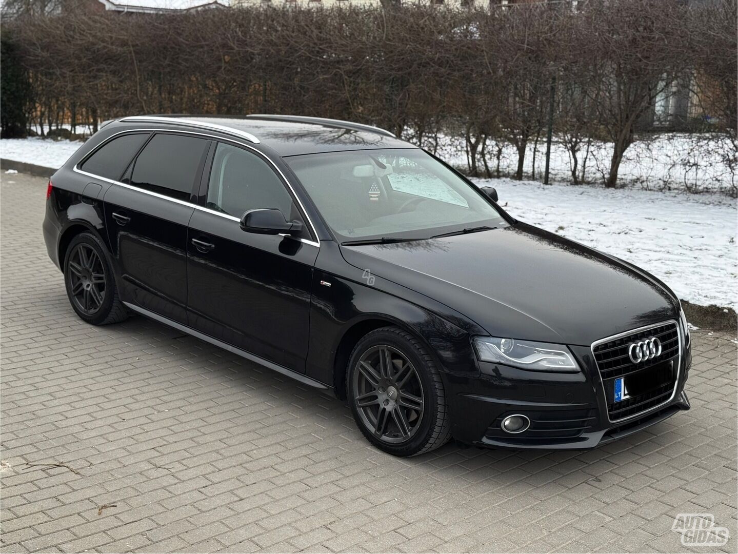 Audi A4 2011 m Universalas