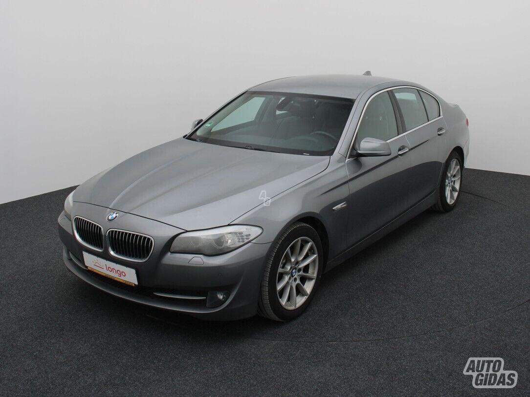 Bmw 523 2011 m Sedanas