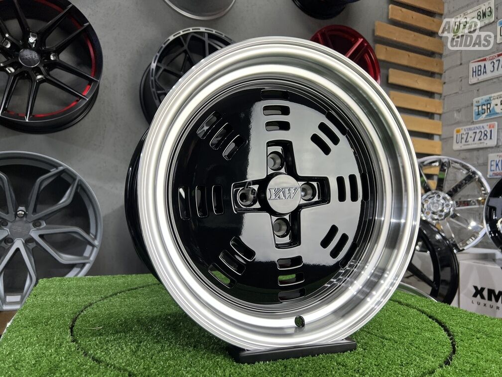 Autowheels AME A3C JDM E30 Audi VW Black lengvojo lydinio R15 ratlankiai