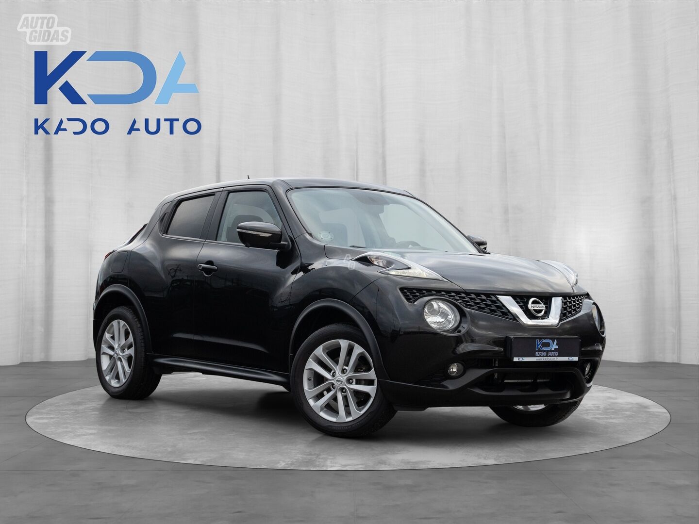 Nissan Juke 2014 г Внедорожник / Кроссовер