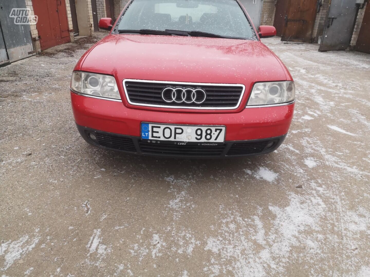 Audi A6 2000 m Sedanas