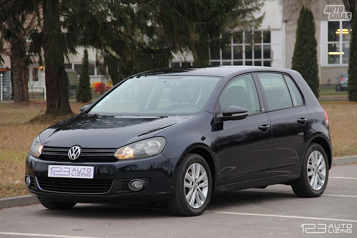 Volkswagen Golf 2012 г Хэтчбек