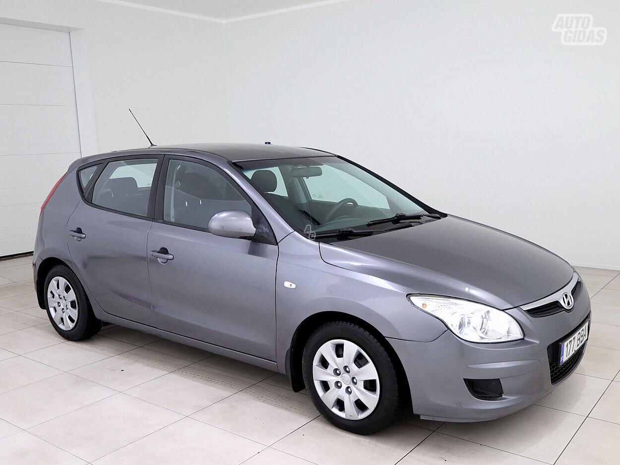 Hyundai i30 2008 y Hatchback