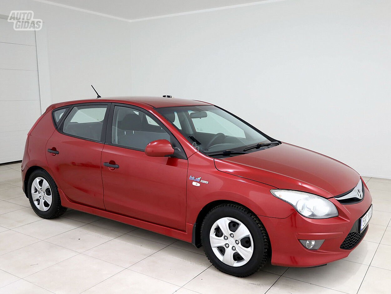 Hyundai i30 2011 y Hatchback