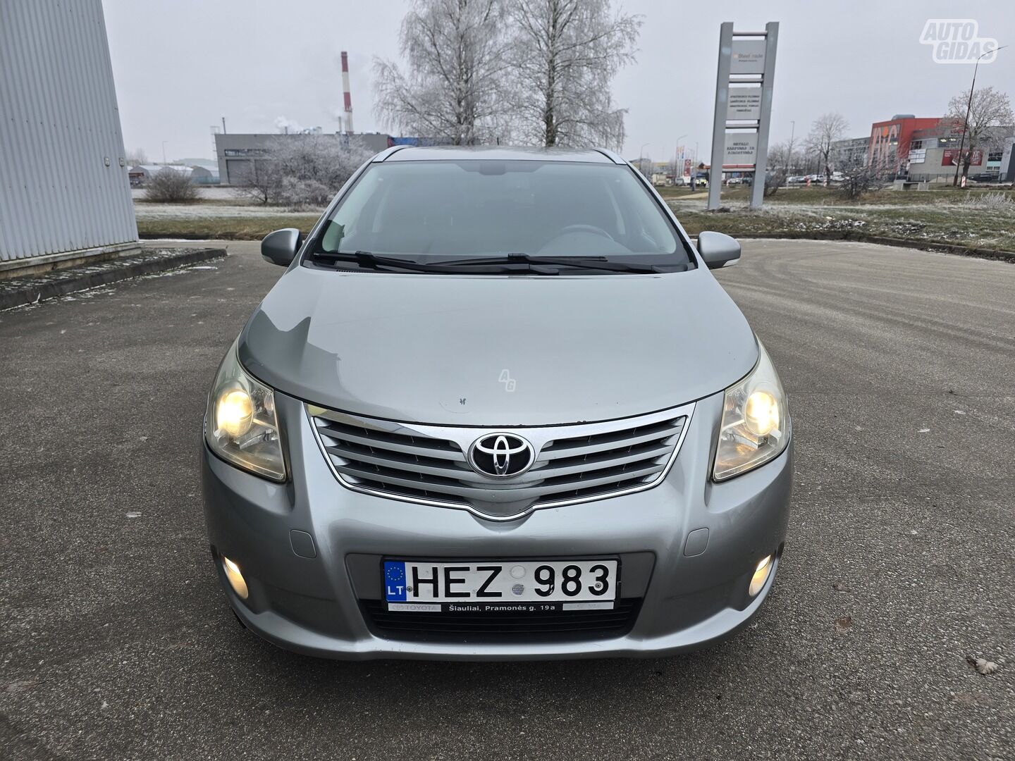 Toyota Avensis 2010 г Универсал