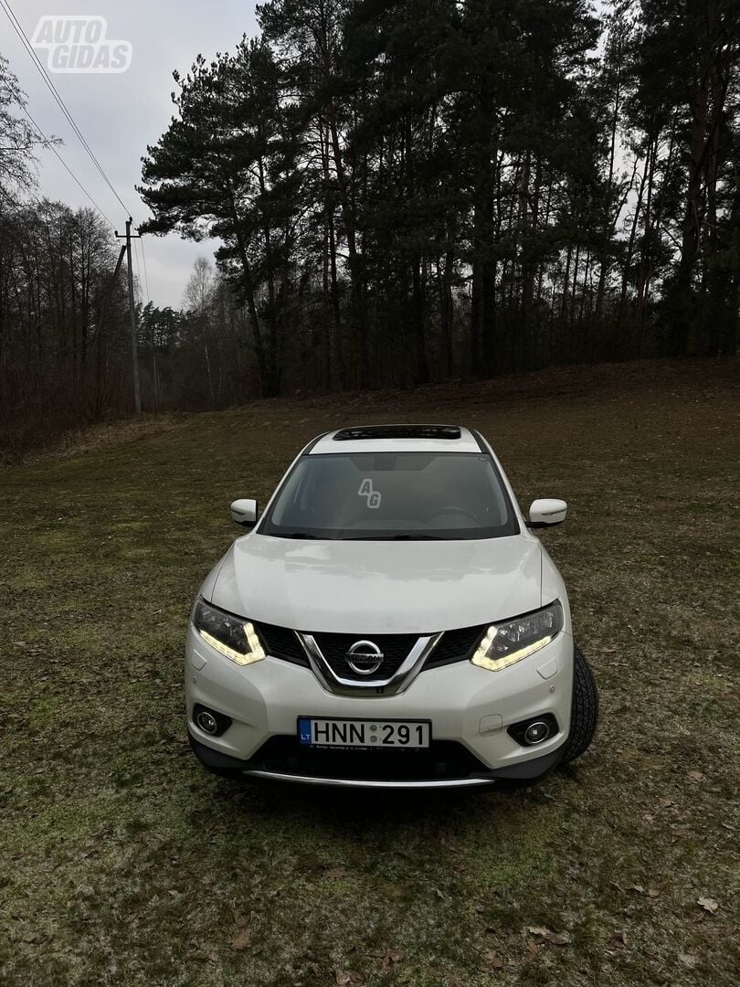 Nissan X-Trail 4x4 2015 m