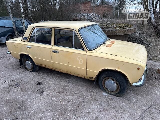 Lada 21011 1982 m Sedanas