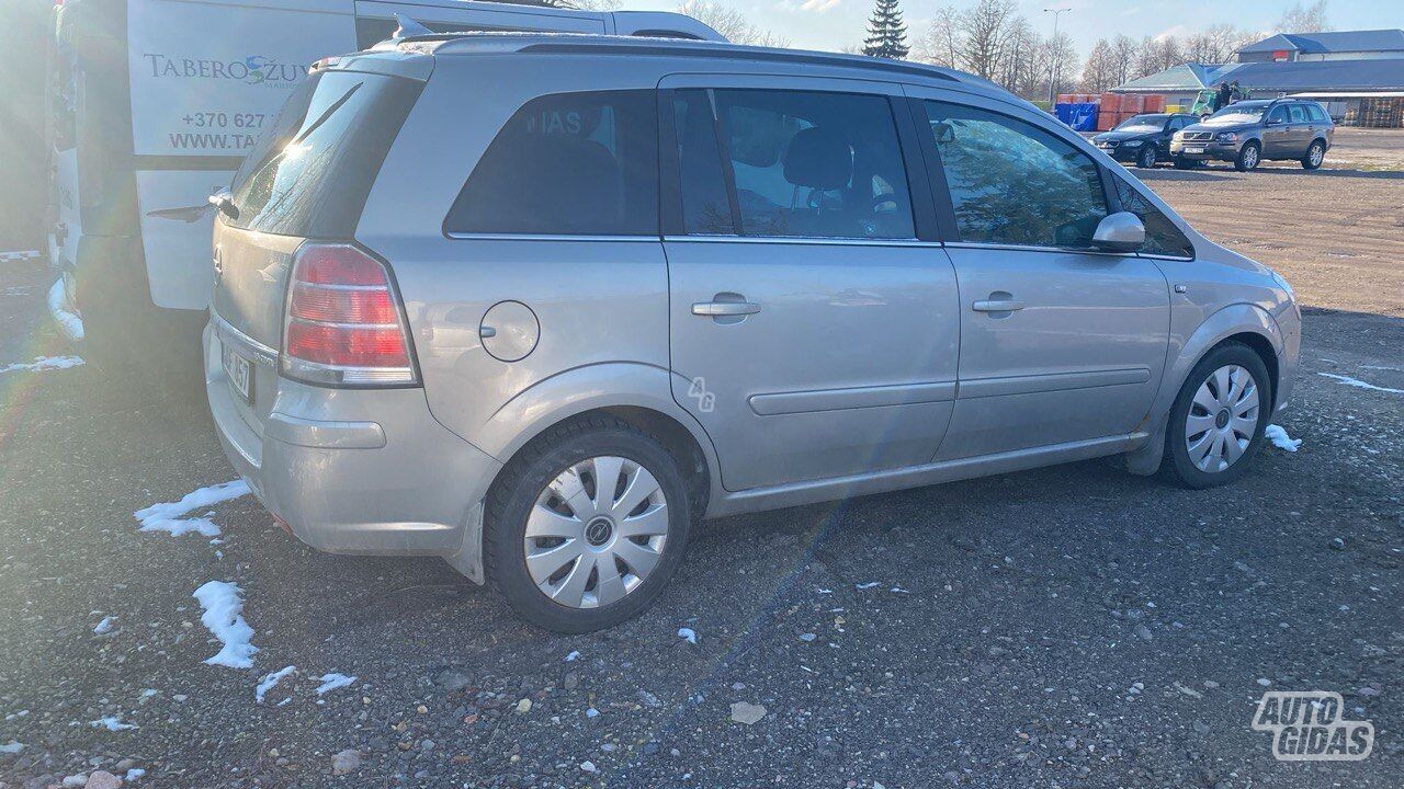 Opel Zafira CDTI 2005 y