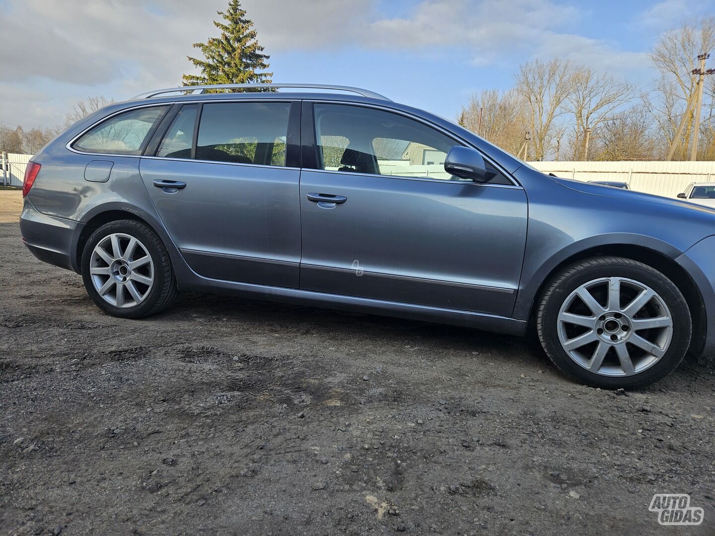 Skoda Superb 2010 m Universalas