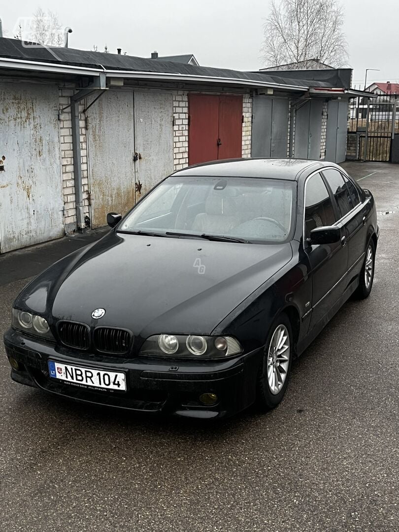 Bmw 530 2000 m Sedanas