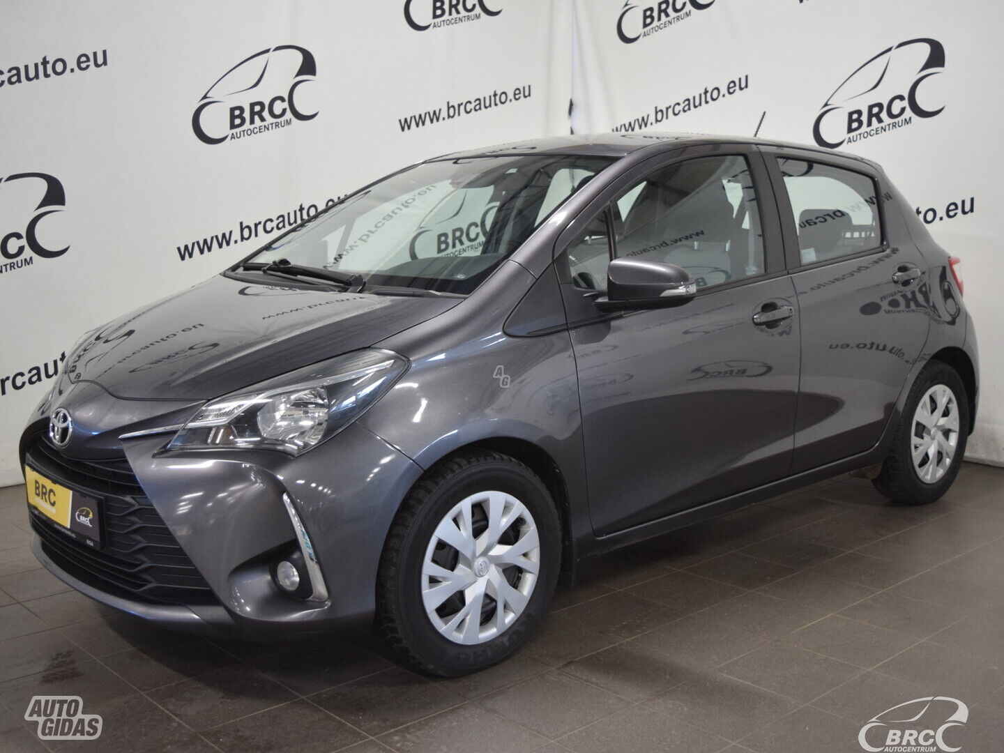 Toyota Yaris A/T 2019 г