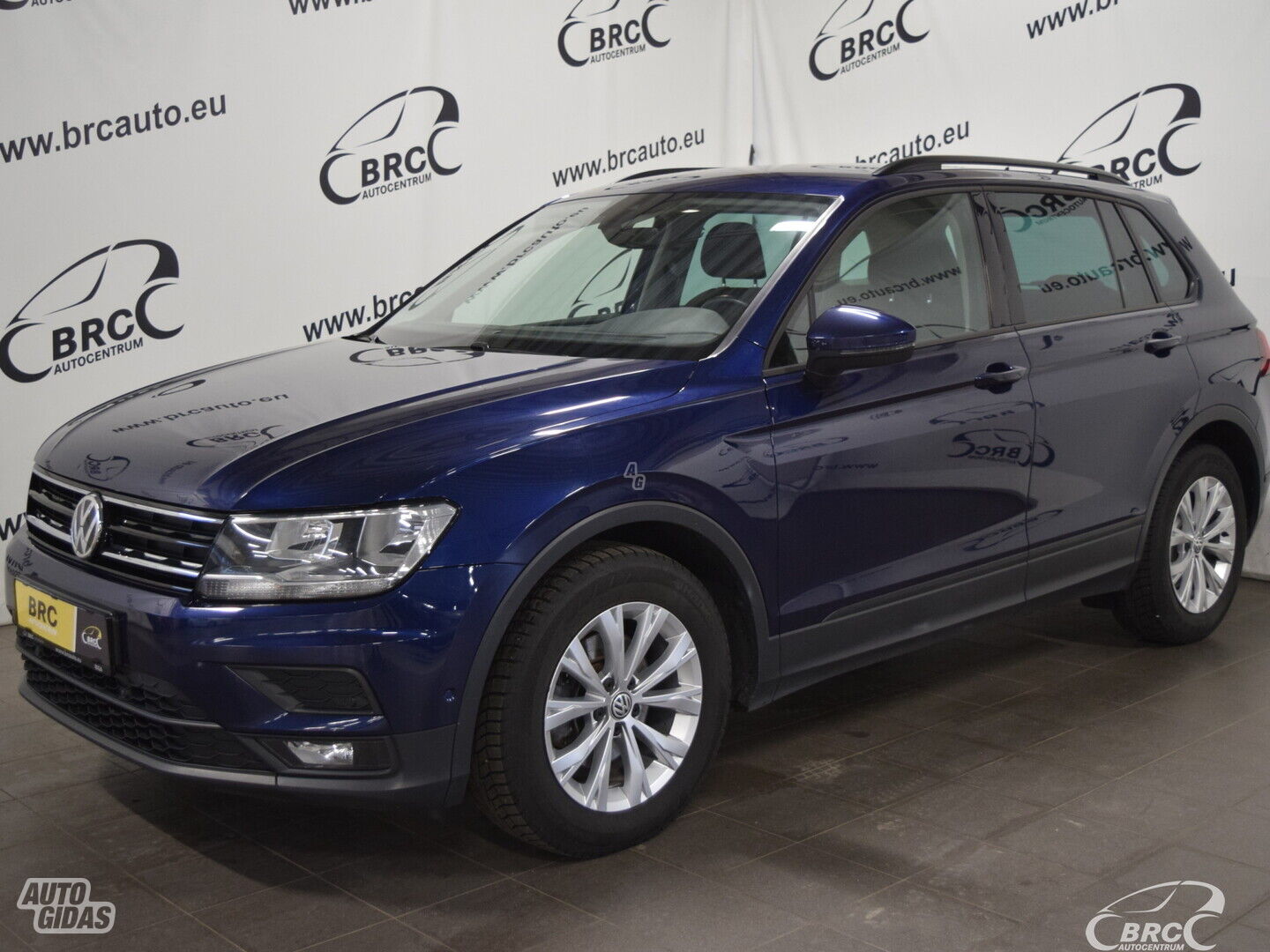 Volkswagen Tiguan FWD A/T 2020 г