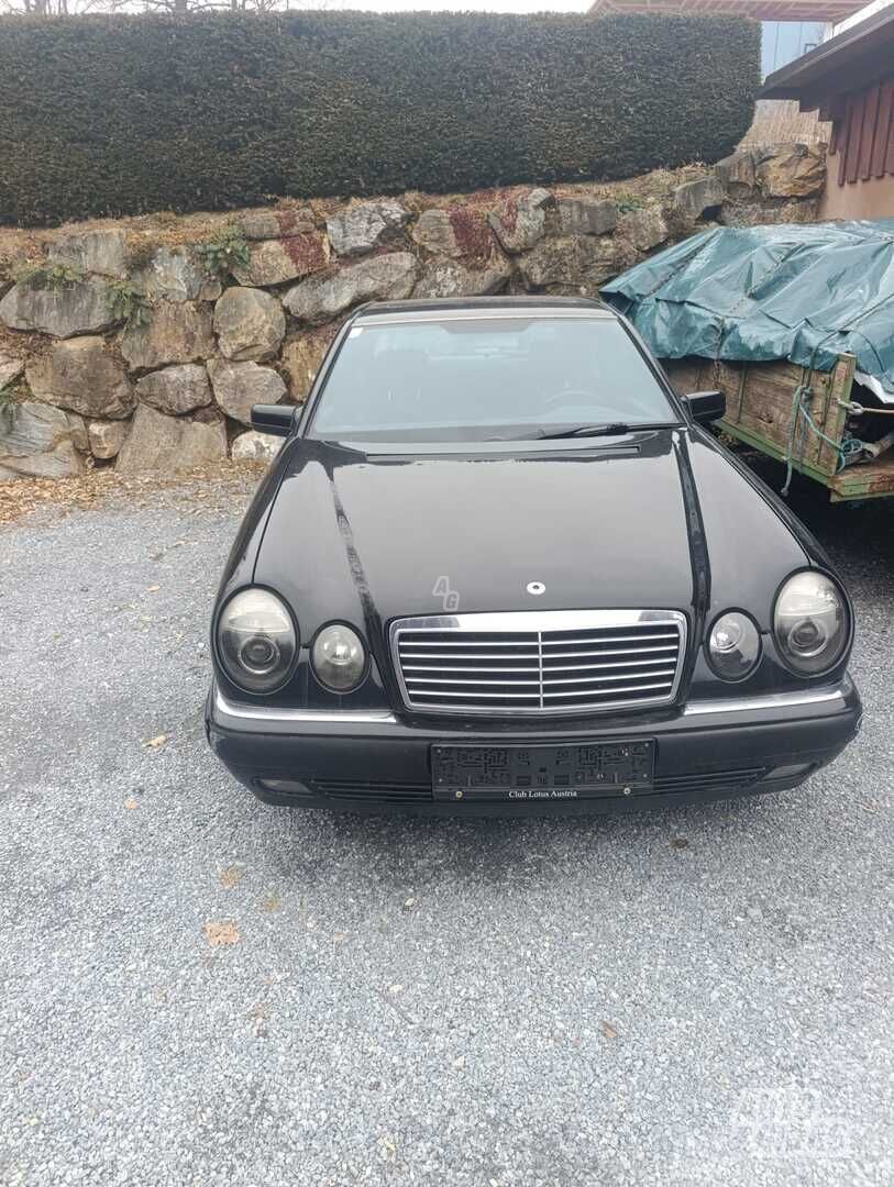 Mercedes-Benz E 290 1996 m Sedanas