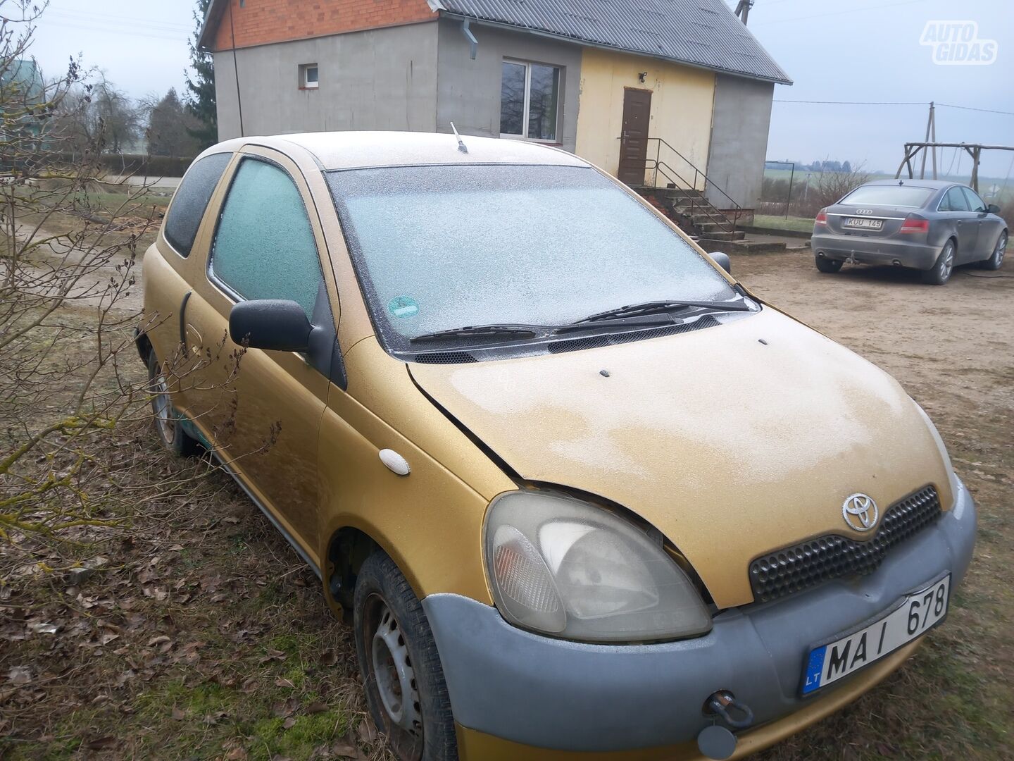 Toyota Yaris 1999 y Coupe