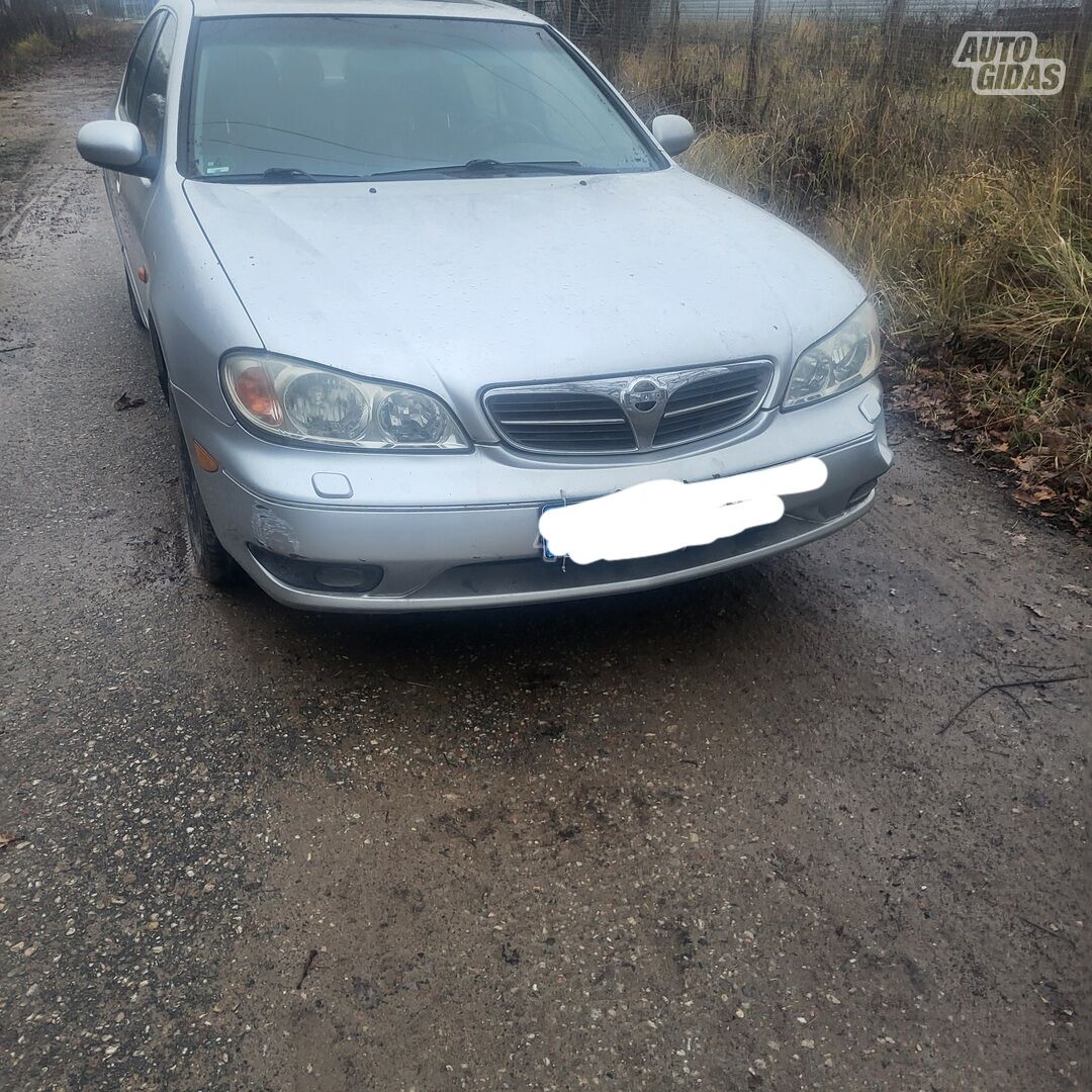 Nissan Maxima 2001 y Sedan