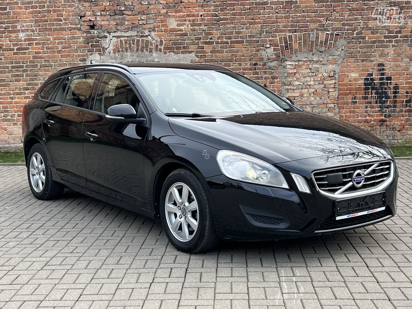 Volvo V60 2012 y Wagon