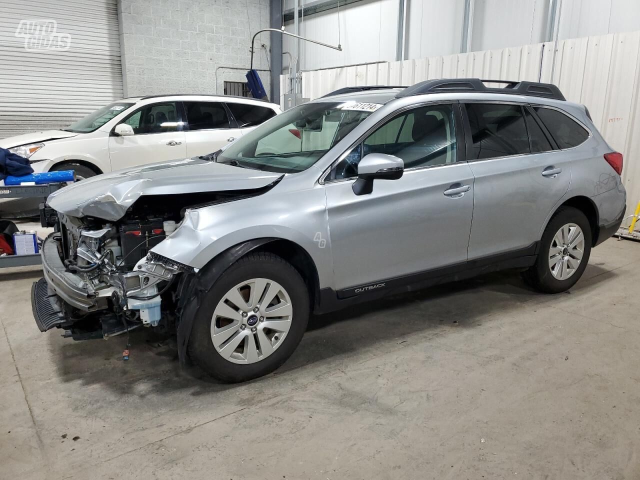 Subaru OUTBACK 2019 y Off-road / Crossover