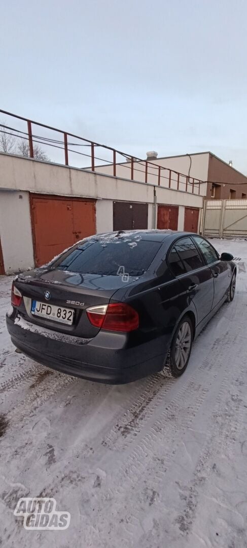 Bmw 320 2005 y Sedan