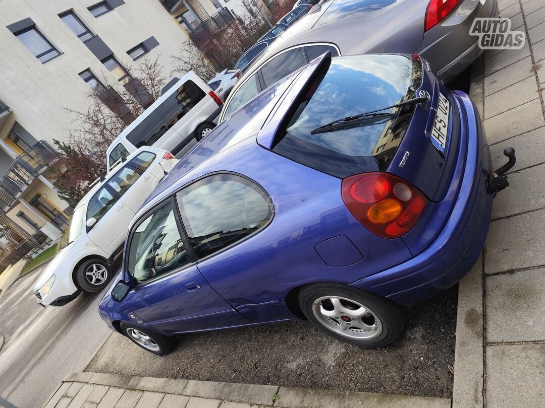 Toyota Corolla 2001 m Hečbekas