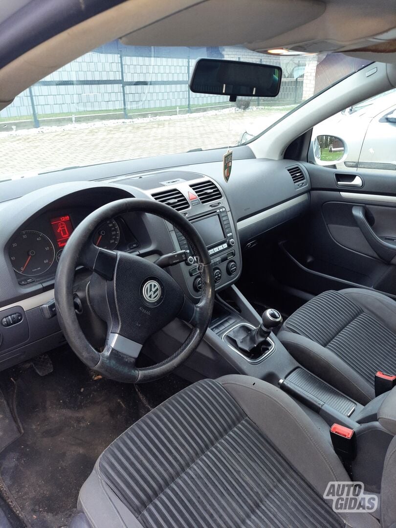 Volkswagen Golf 2007 г Хэтчбек