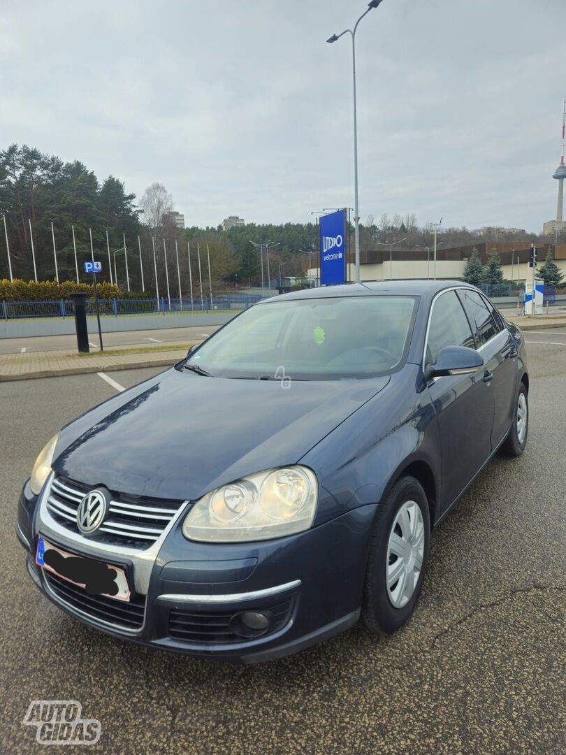 Volkswagen Jetta 2006 г Седан