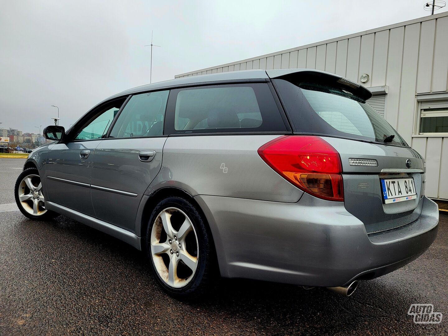 Subaru Legacy 2006 m Universalas