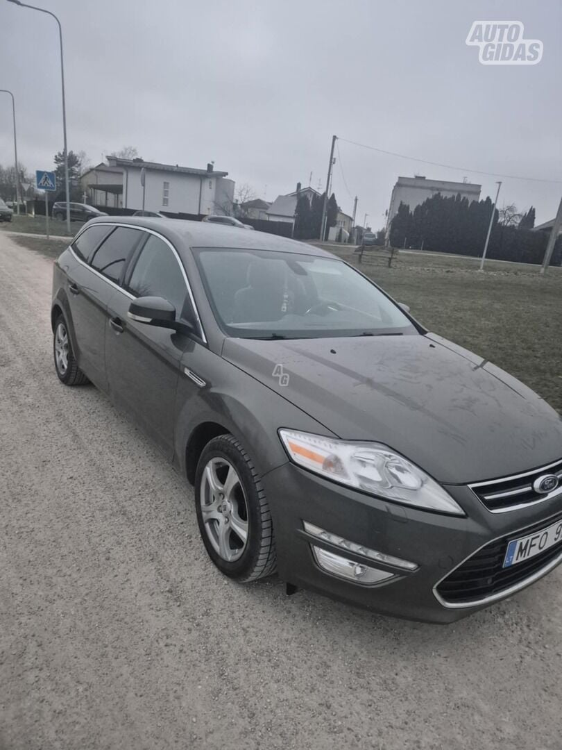 Ford Mondeo 2011 y Wagon