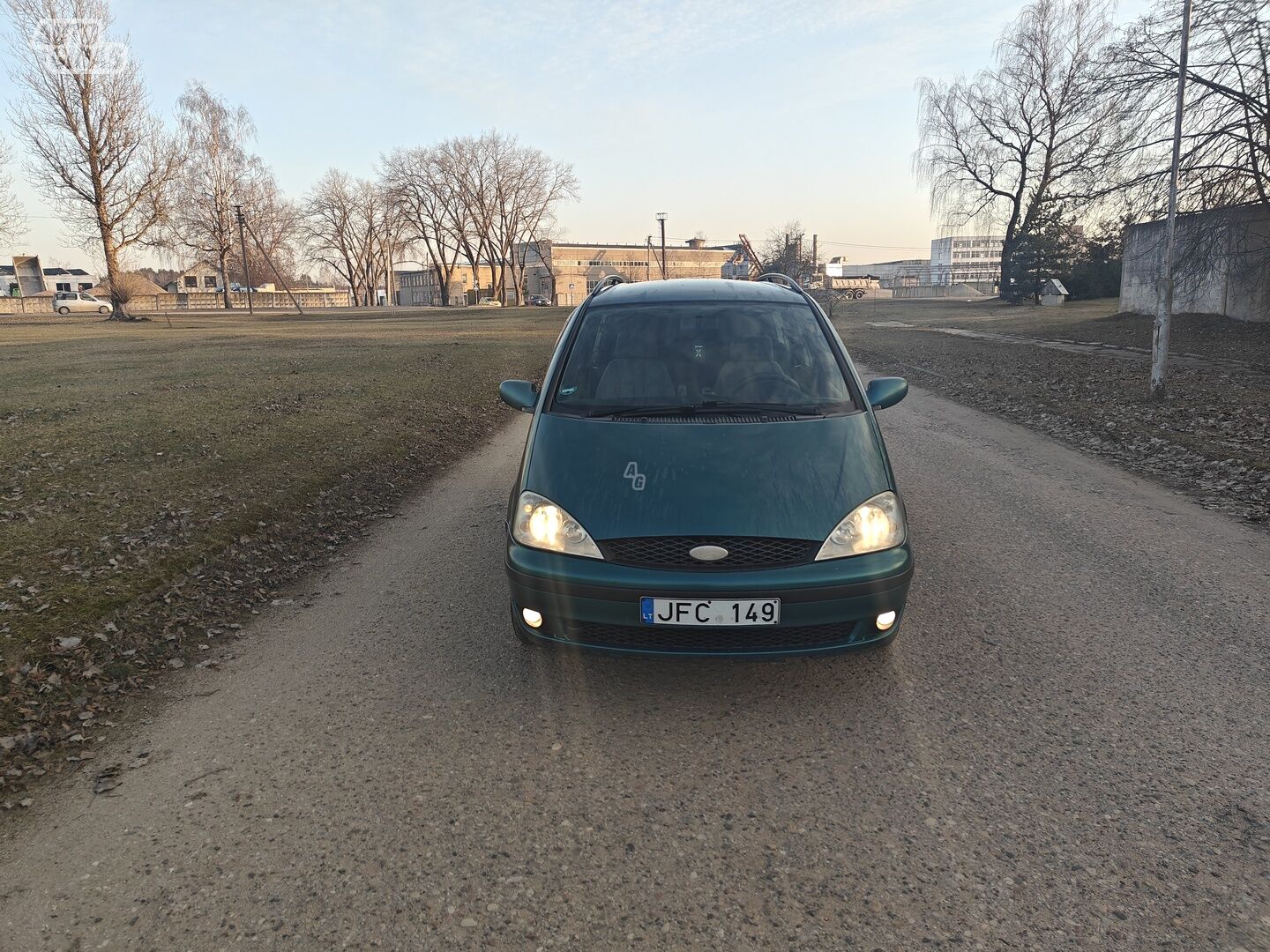 Ford Galaxy 2000 г Минивэн