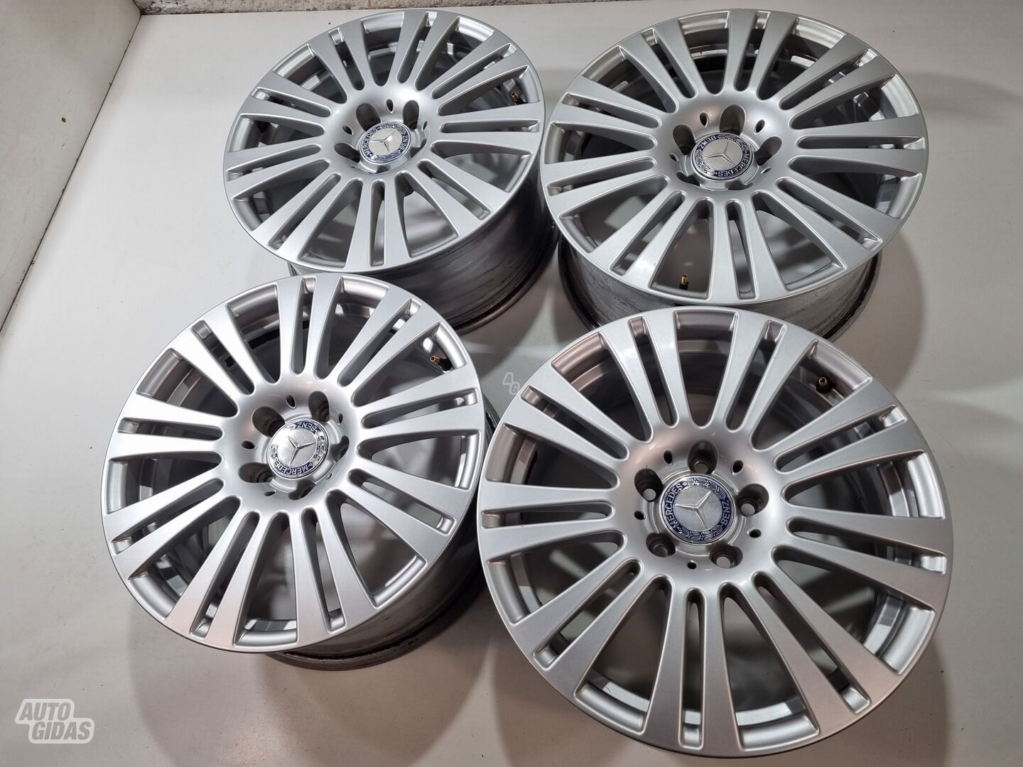 Mercedes-Benz E klasė R17 E 300 light alloy R17 rims