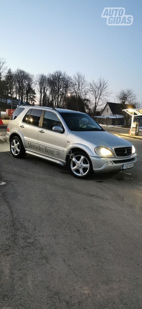 Mercedes-Benz ML 430 2000 y Off-road / Crossover